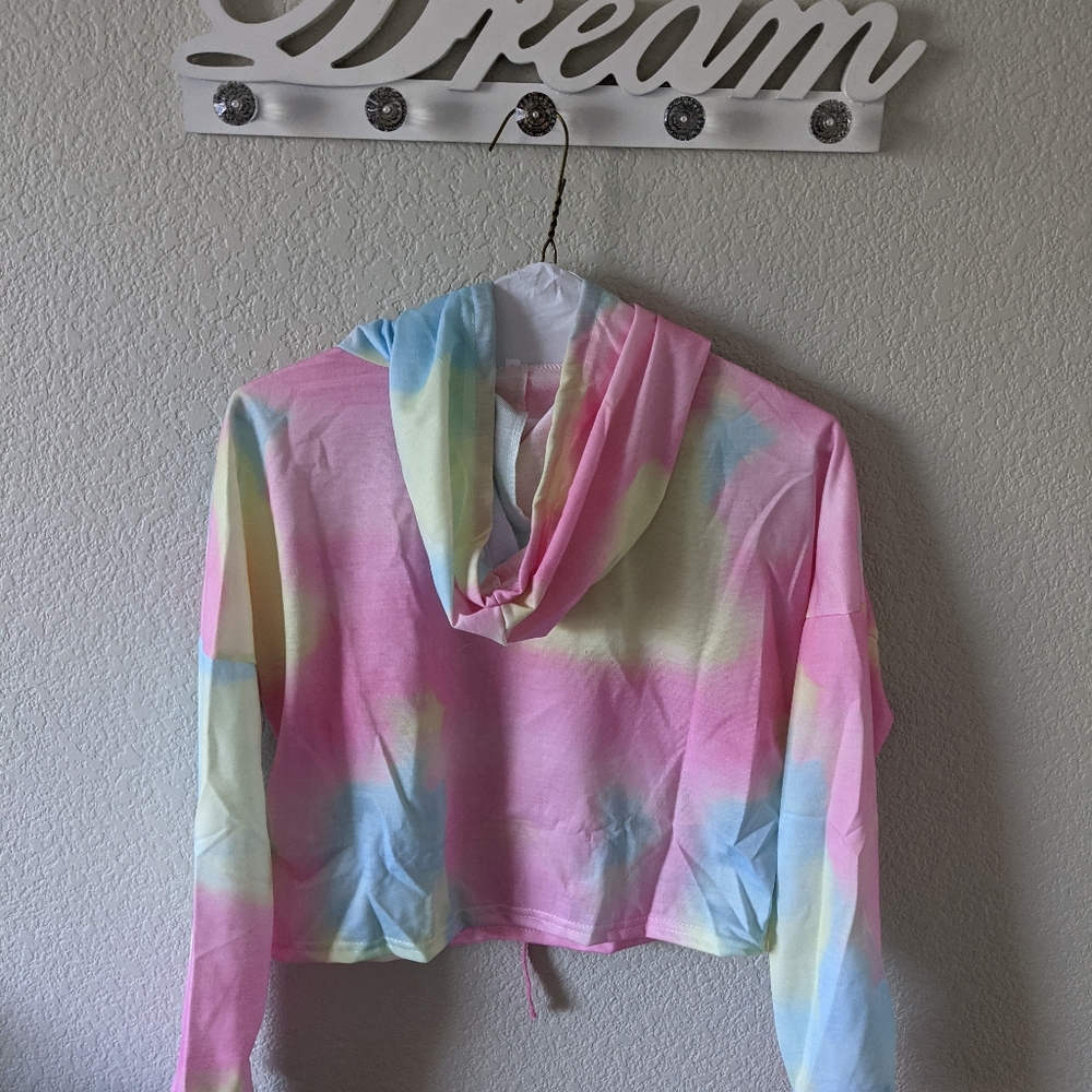 Lightweight Boutique cropped hoodie - Picture 6 of 8